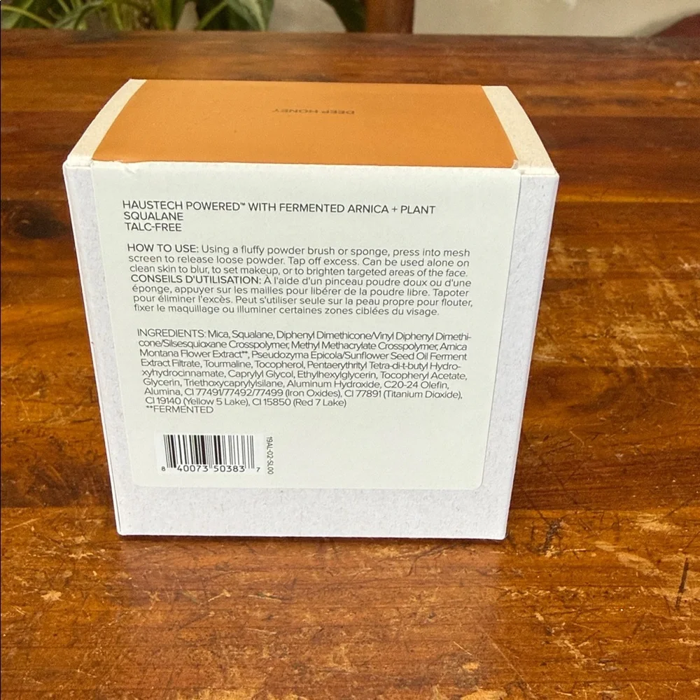 Haus Labs By Lady Gaga Bio-Blurring Loose Setting Powder in Deep Honey